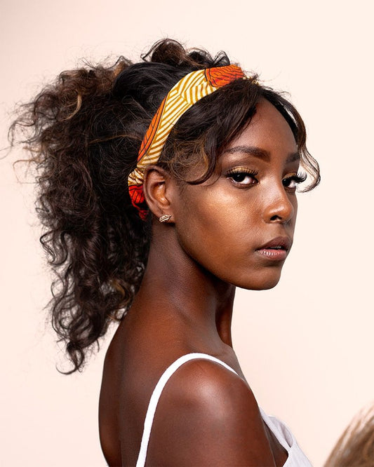Headbands Are Back: Here Are 5 Tips To Wear Them With Your Everyday Spring Outfits